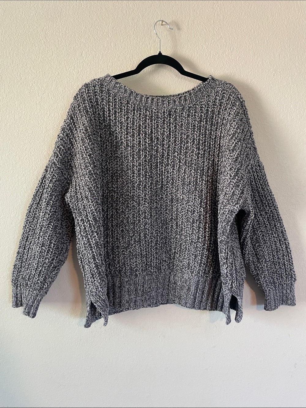 American Eagle Outfitters Gray Marled Crewneck Sweater